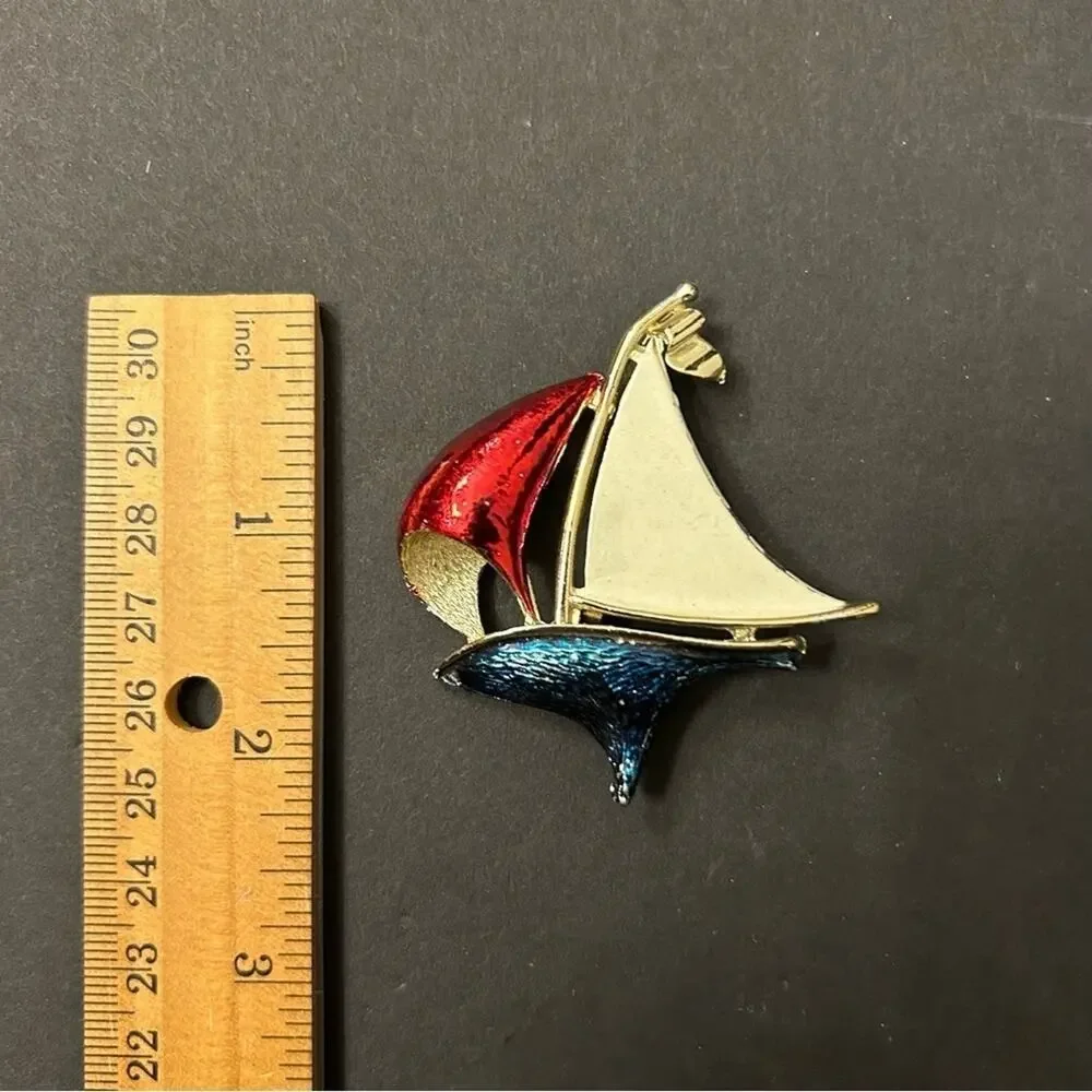Vintage Nautical Sailboat Gold Toned Brooch in Red, White and Blue